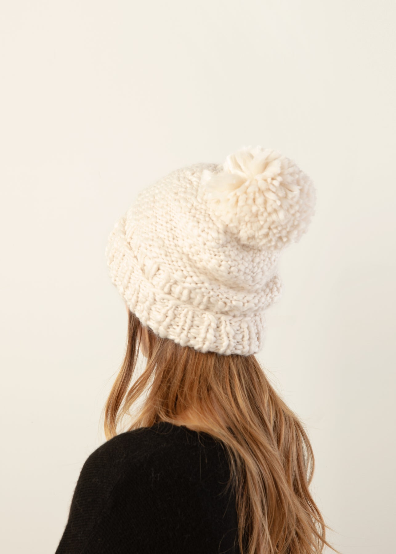 Look By M Basic Mango Yarn Pompom Hat